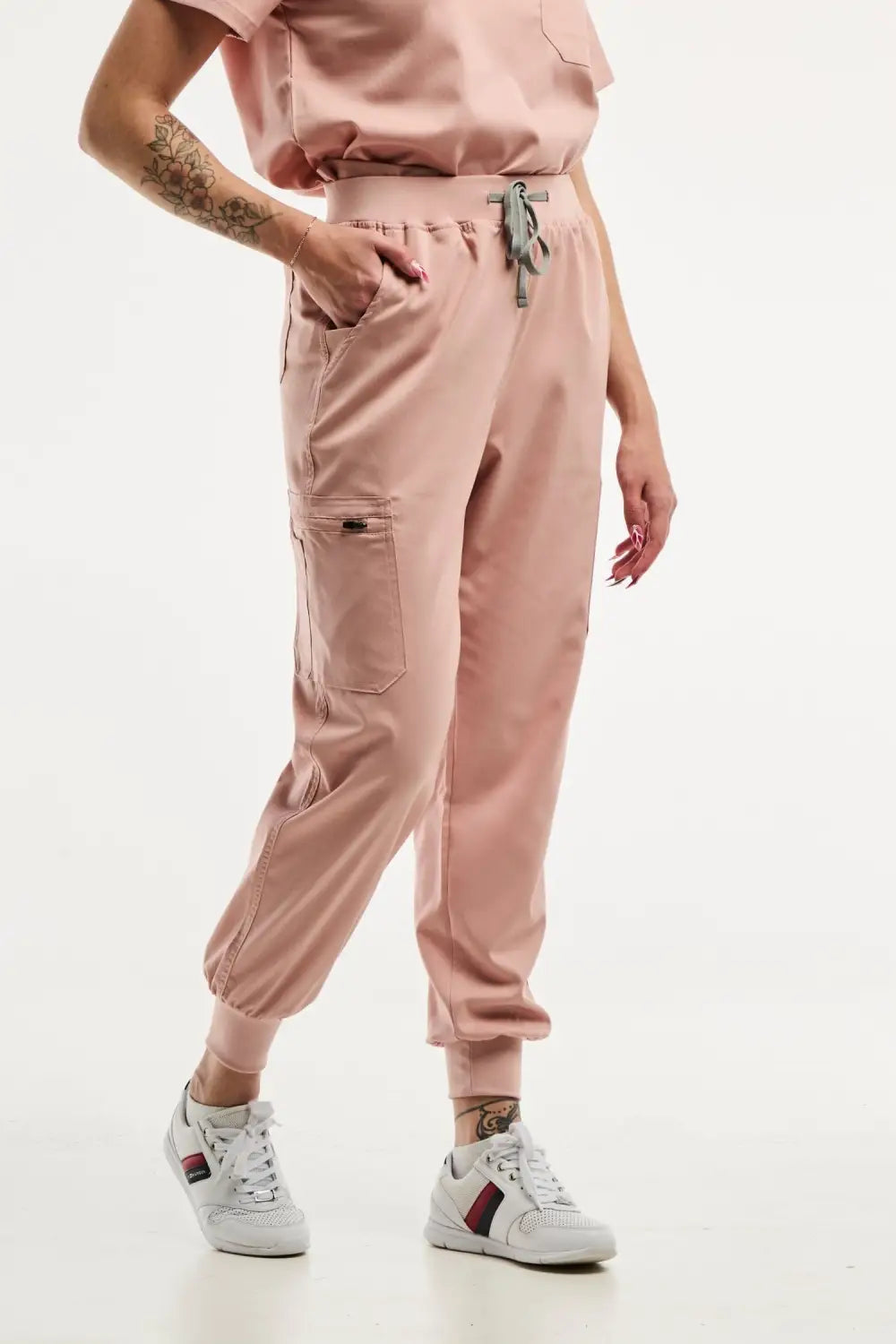 Aelin Emma jogger pantalon médical rose clair stretch