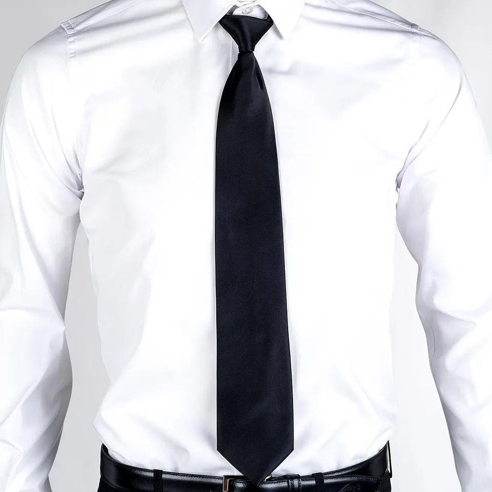 GARY'S Add-Ons cravate satin noire nœud fixe