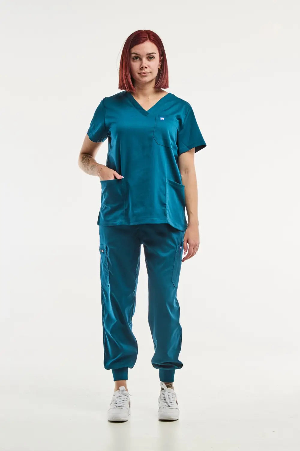 Aelin EMMA Vert Turquoise tenue médicale femme jogger