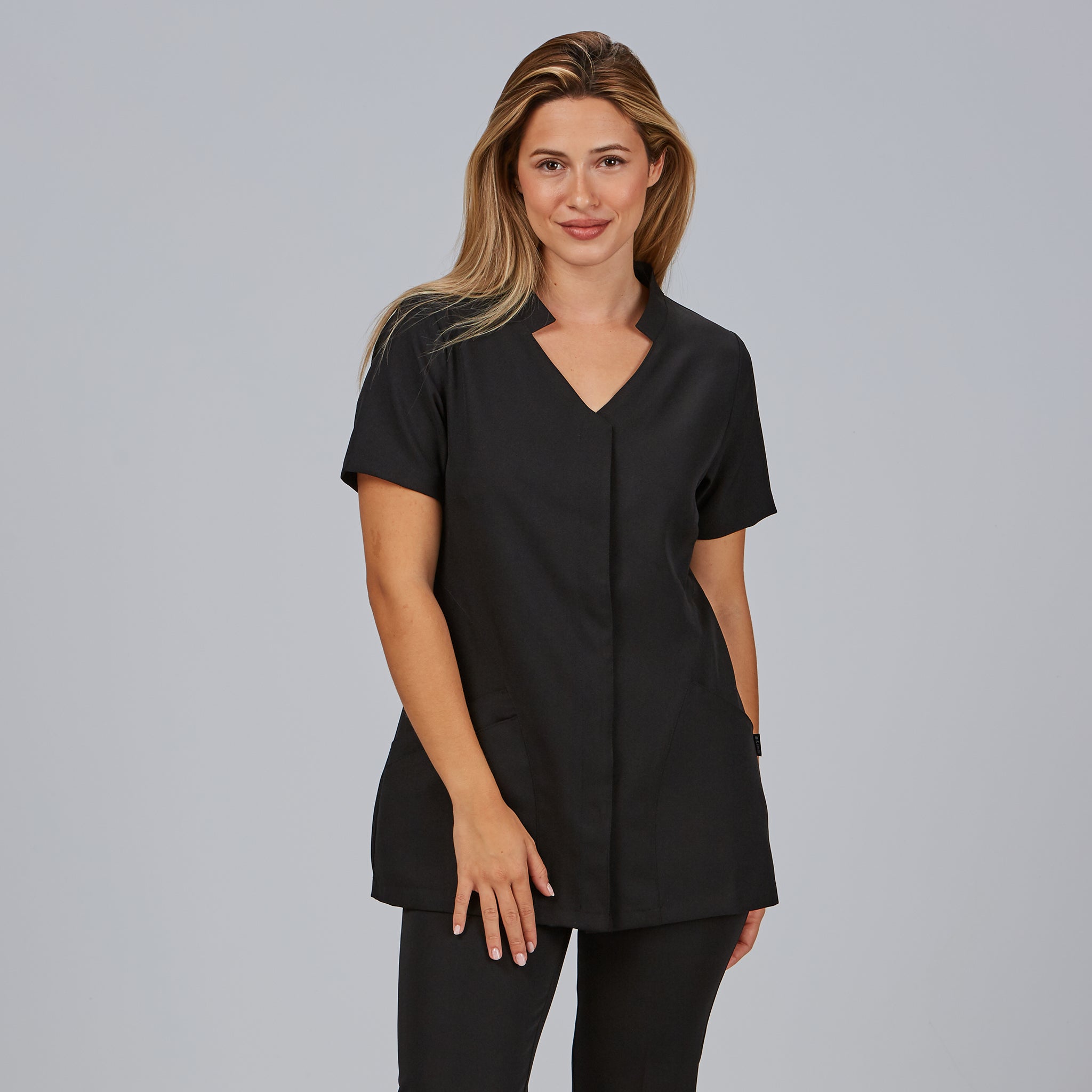 Gary's Adelfa blouse esthétique noire manches courtes