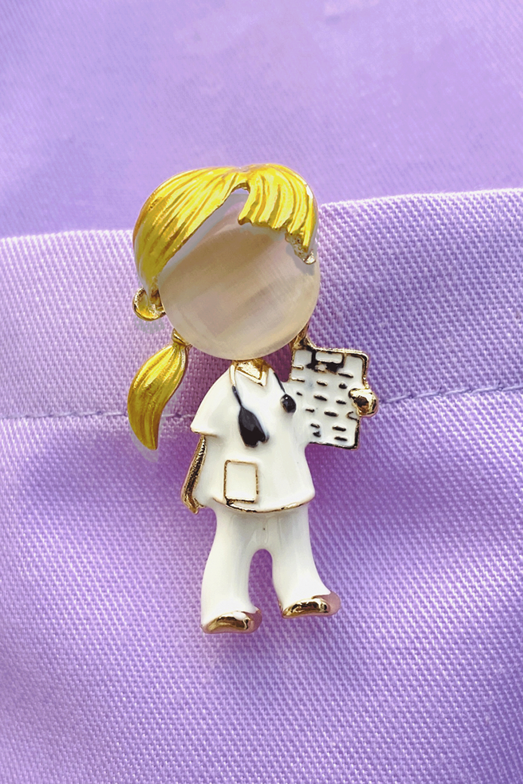 Enfermania Regalos broche infirmière stéthoscope émail
