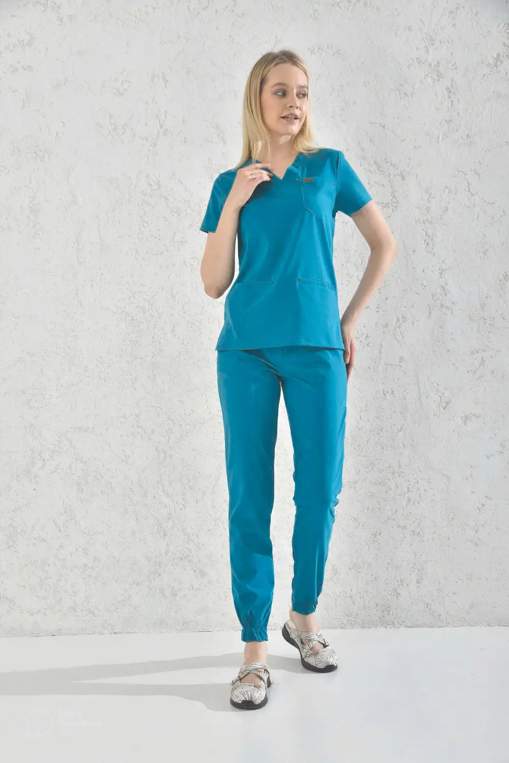 Aelin Slimfit NEW pantalon médical bleu cyan femme