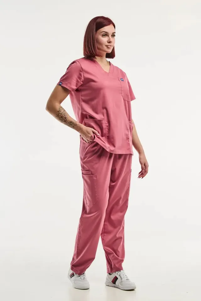 Aelin EMMA tenue médicale femme rose col V stretch