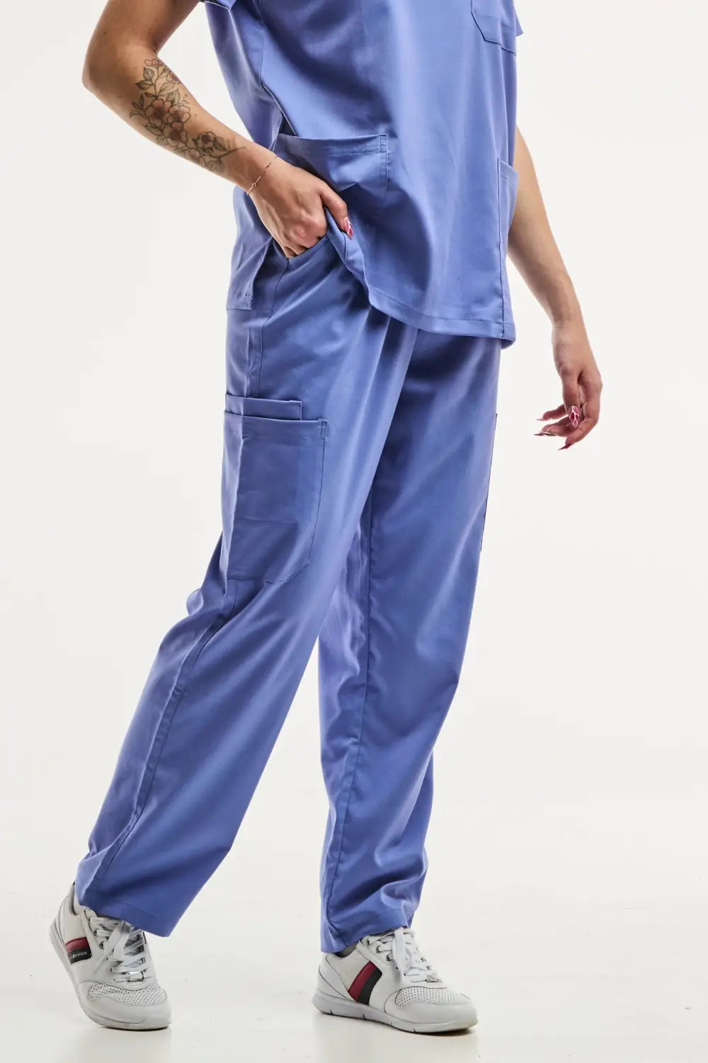 Aelin EMMA Pantalon médical femme bleu stretch