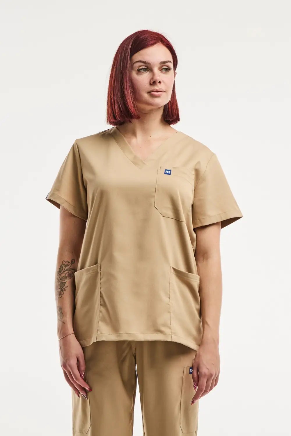 Aelin EMMA tunique médicale femme beige clair 3 poches