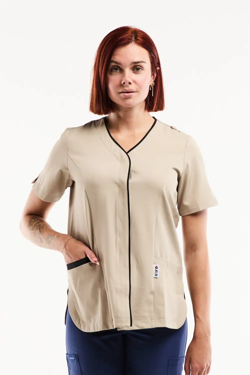 Aelin Serena Blouse Médicale Femme Sable stretch