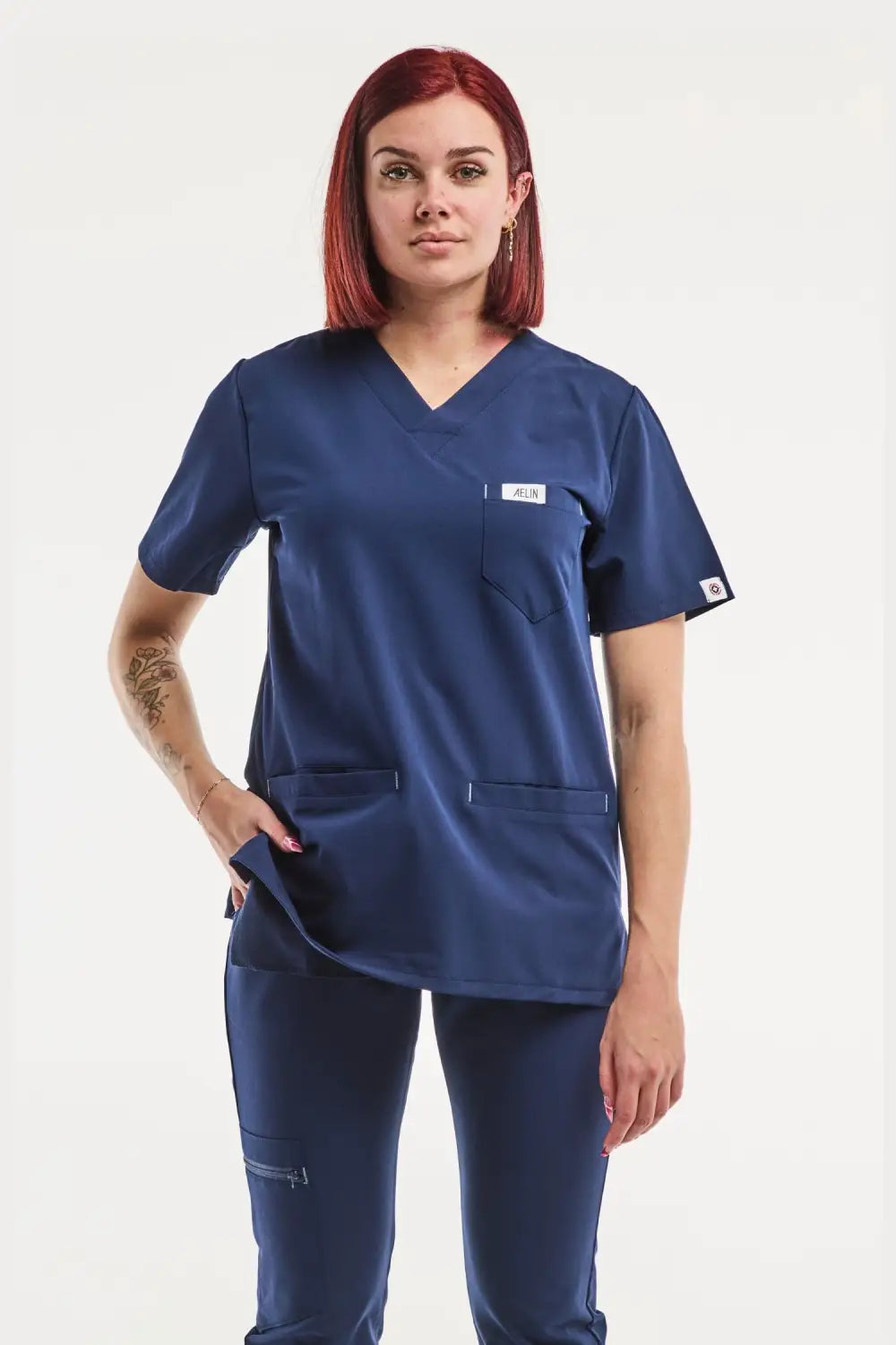 Aelin Slimfit NEW Tenue médicale bleu marine 6 poches