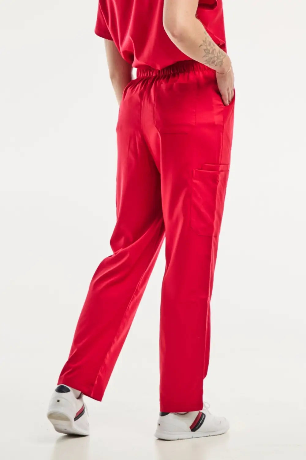 Aelin EMMA pantalon médical femme rouge poches stretch
