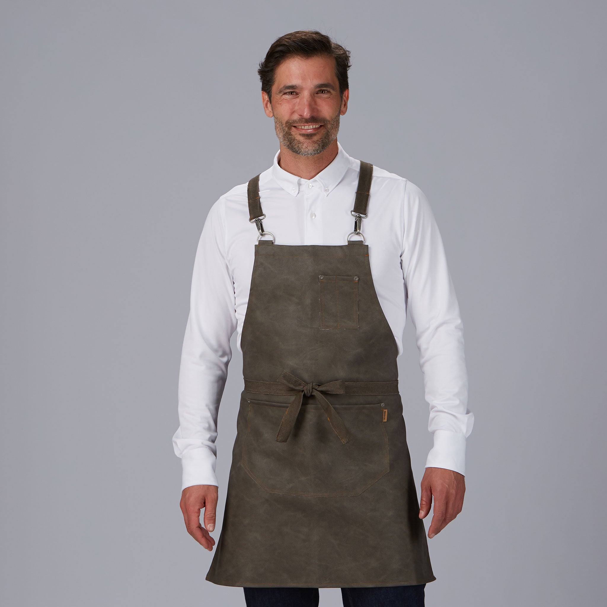 Gary's Aprons Tablier Monte bavette similicuir marron