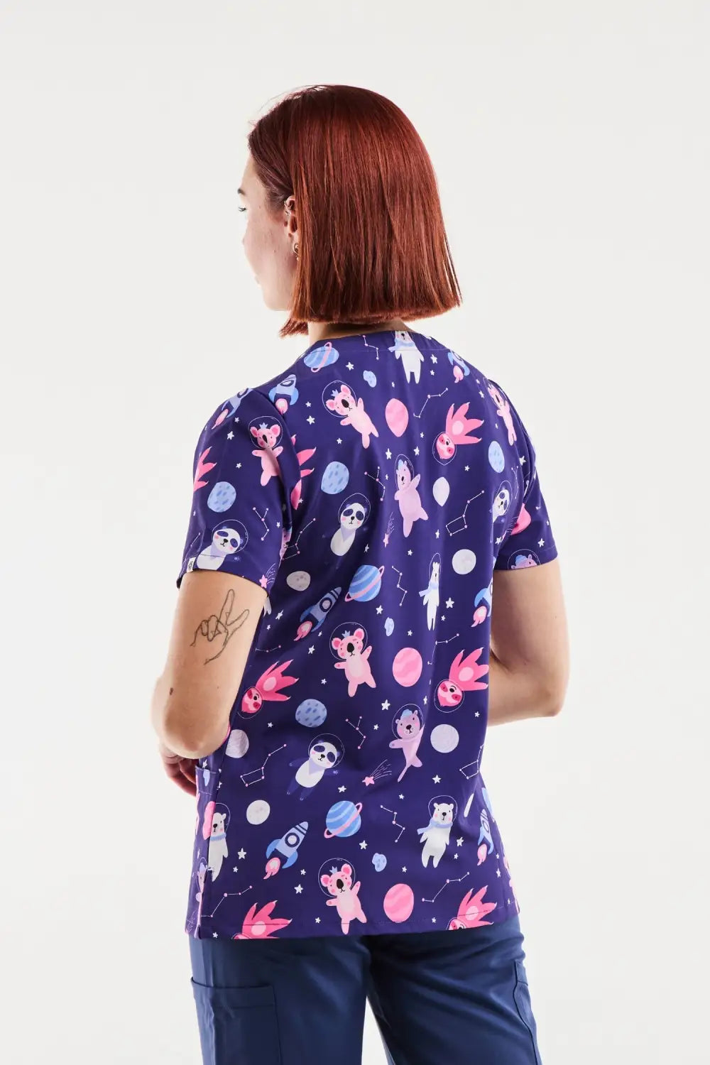 Aelin Serena blouse médicale stretch femme animaux espace