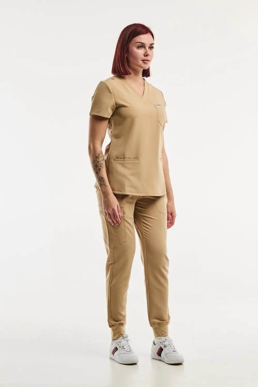 Aelin Paris Tenue médicale femme beige stretch 4 voies