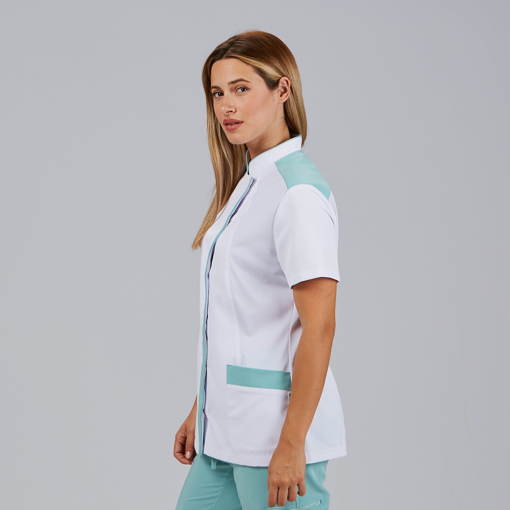 GARY'S Judit blouse médicale col mao camel taille M