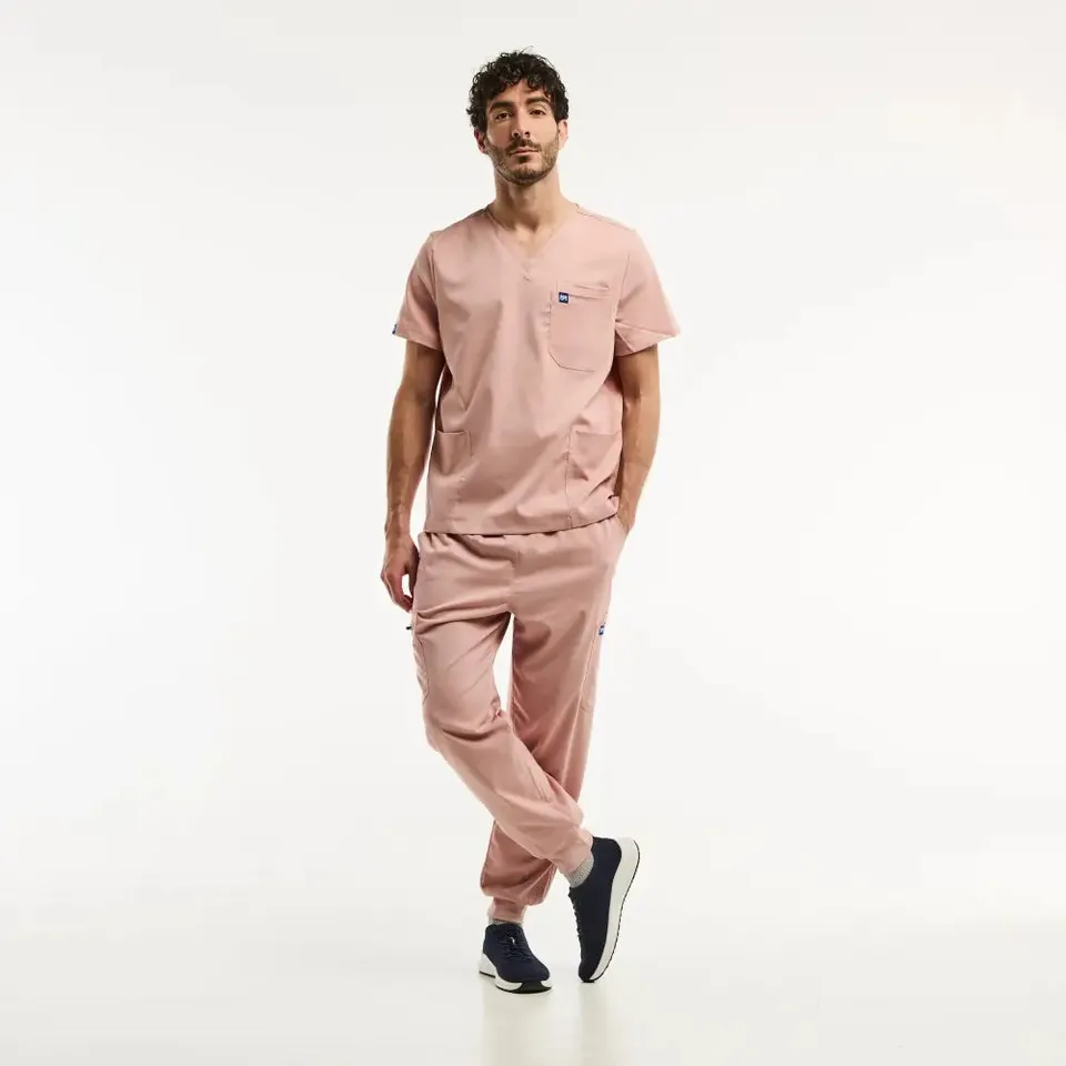 Aelin LUCA Jogger tenue médicale homme rose clair tunique
