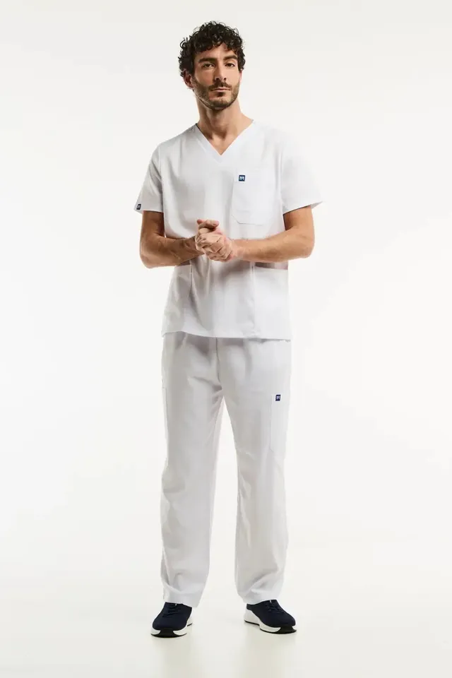 Aelin LUCA tenue médicale homme blanc classique