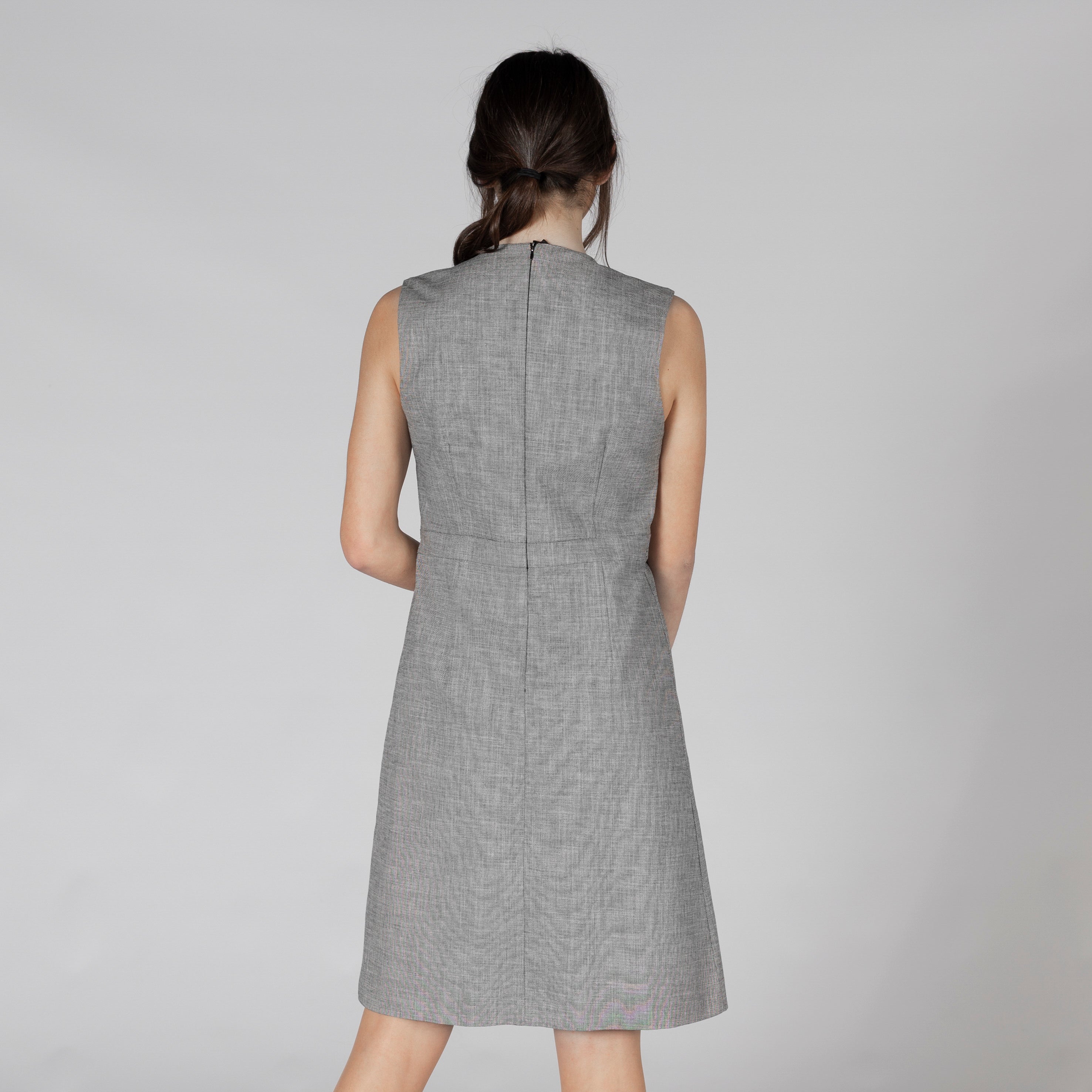 Gary's Dresses robe tablier cheviot gris sans manches