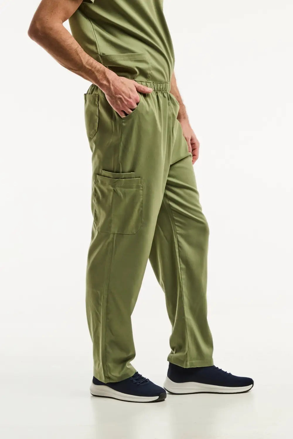 Aelin LUCA pantalon médical homme vert olive stretch