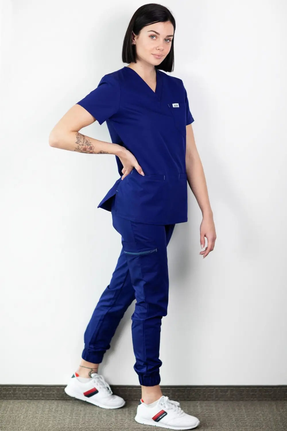 Aelin Slimfit NEW tunique médicale bleu royal slim fit taille M