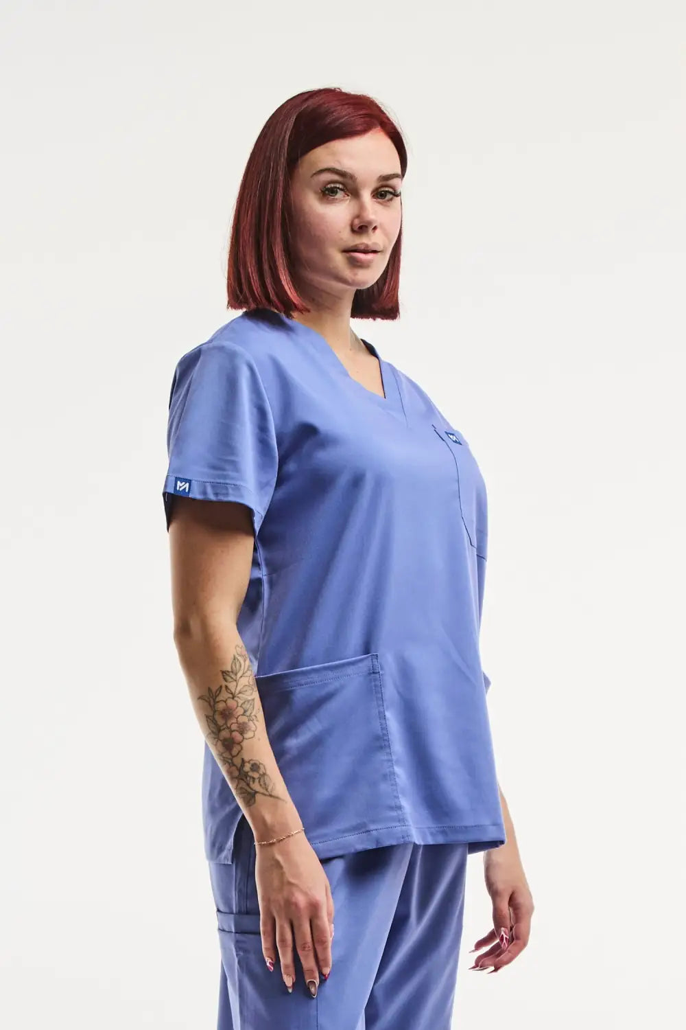 Aelin EMMA Tunique médicale femme bleu col V