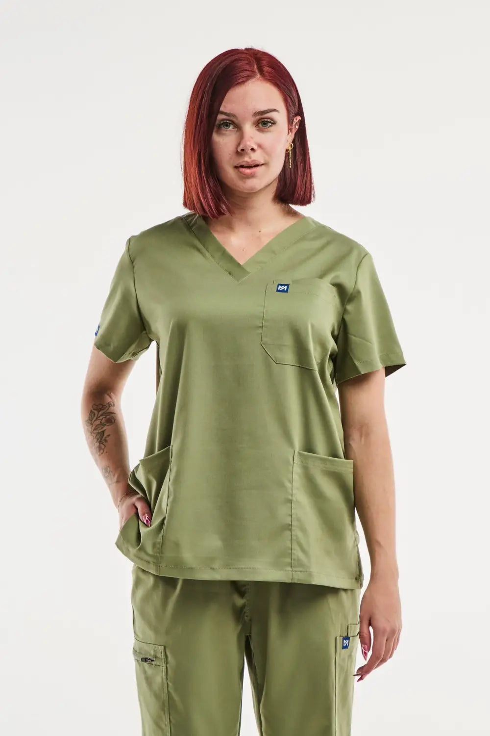 Aelin EMMA Tenue Médicale Femme Vert Olive