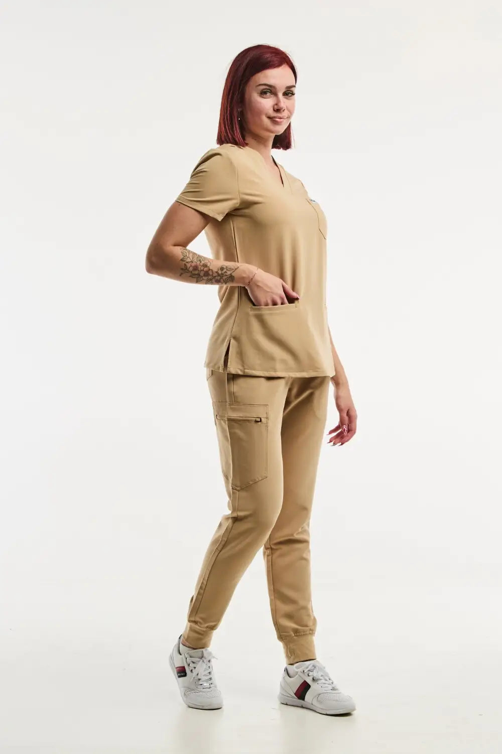Aelin Paris Tenue médicale femme beige stretch 4 voies