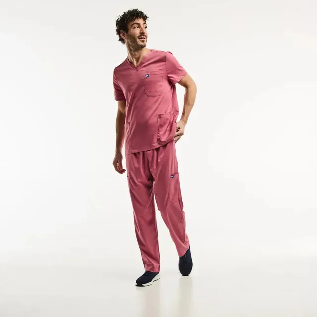 Aelin LUCA tenue médicale homme rose tunique col V