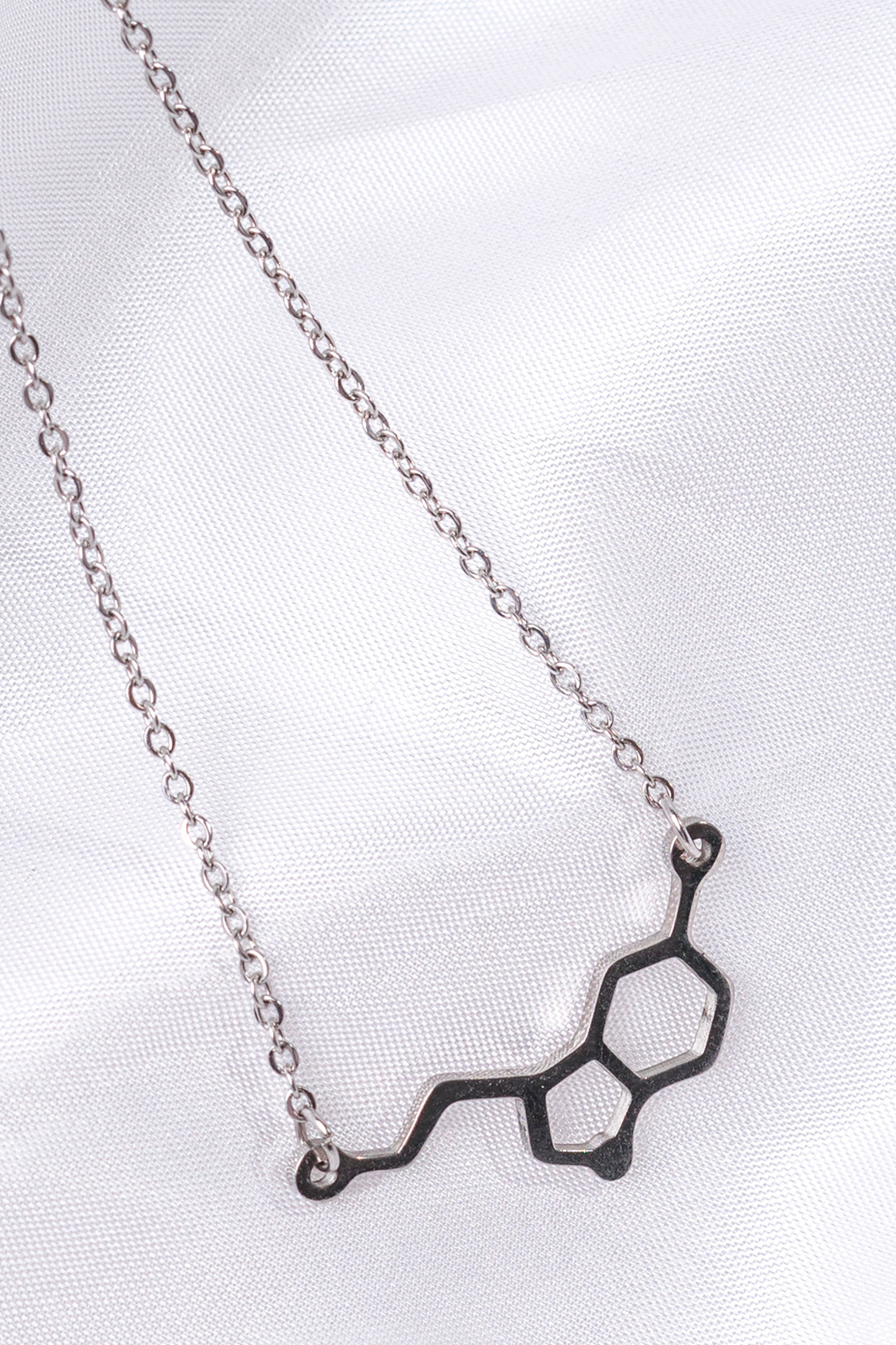 Enfermania collier sérotonine acier argenté 40 cm