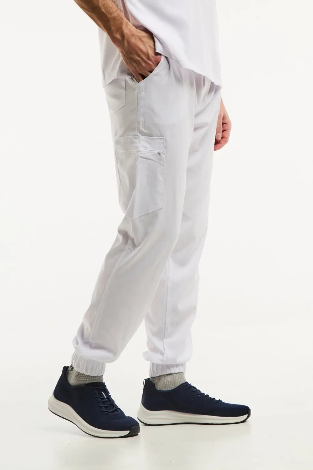 Aelin LUCA pantalon médical homme blanc 3 poches
