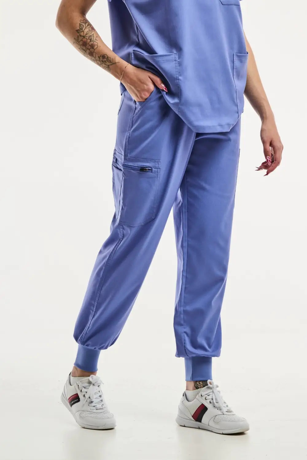 Aelin EMMA Jogger tenue médicale femme bleu col V