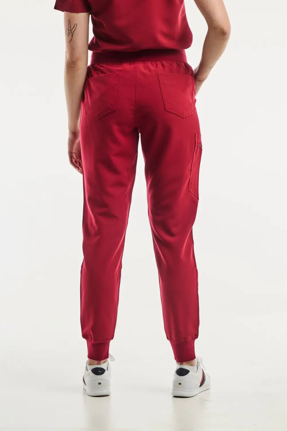 Aelin Paris pantalon médical femme rouge stretch