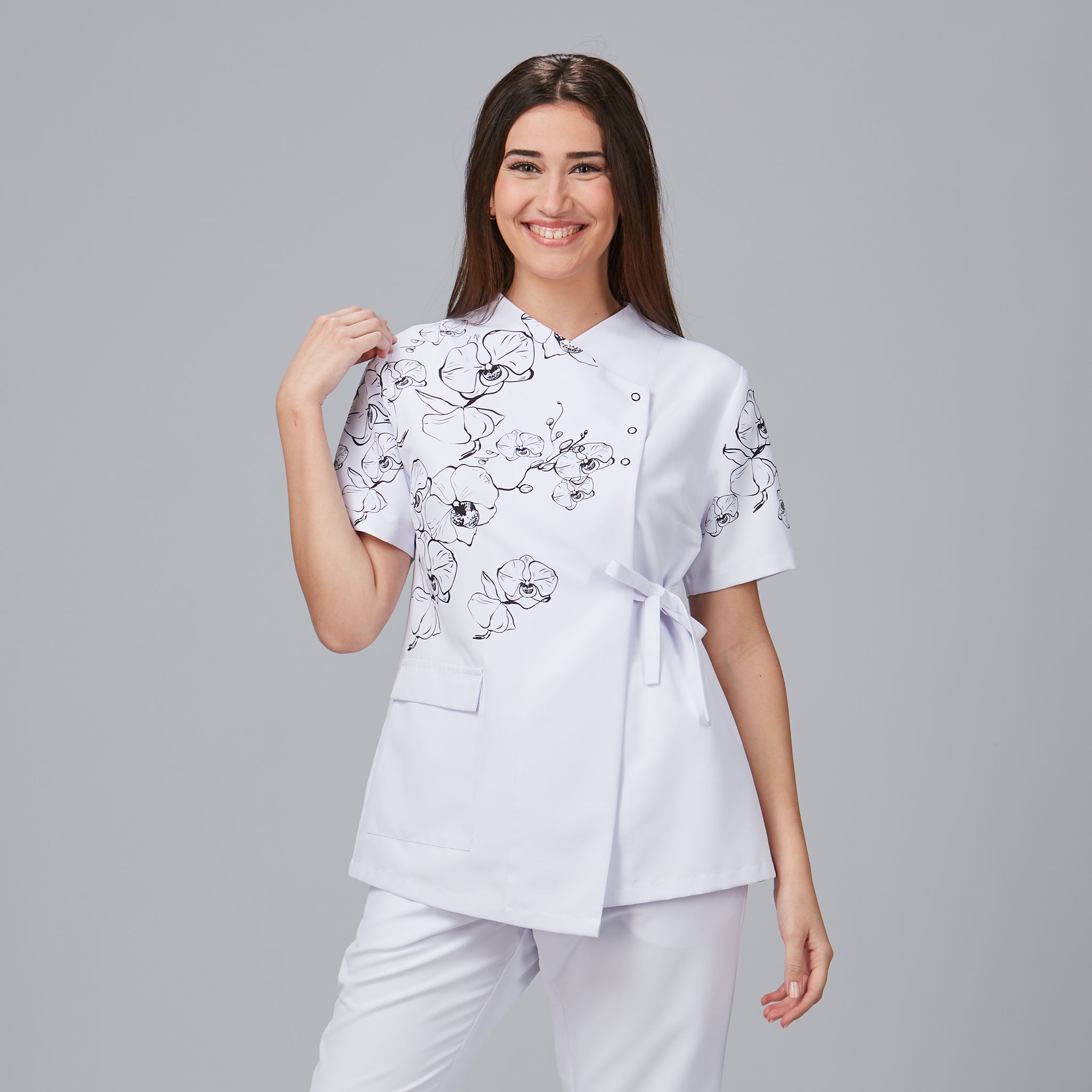 Gary's Shirts Alhelí blouse croisée femme blanche coiffure