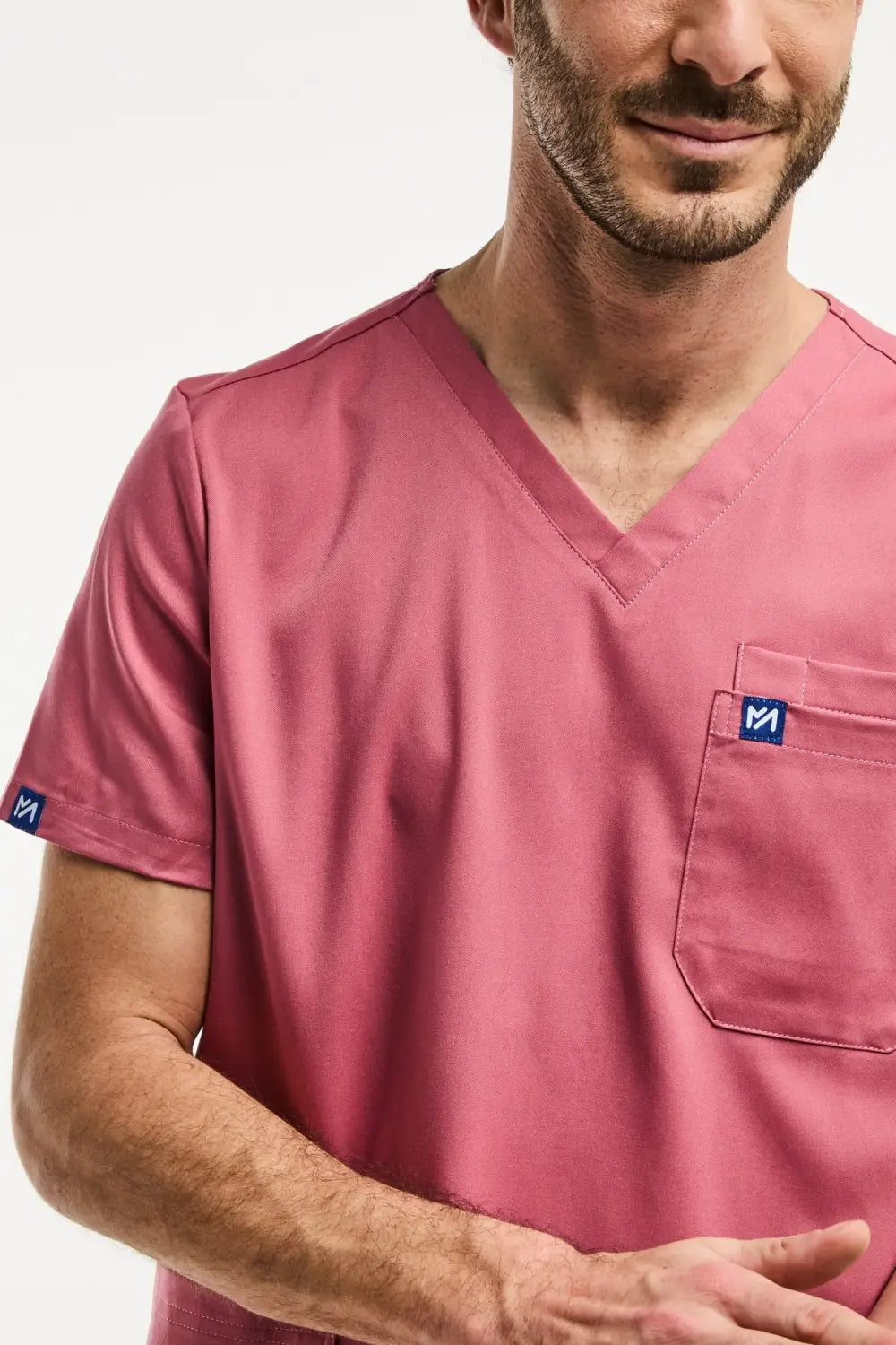 Aelin LUCA tenue médicale homme rose tunique col V