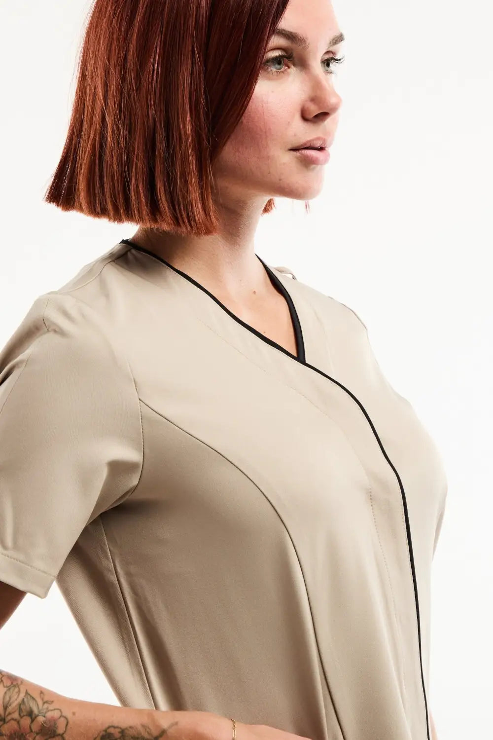 Aelin Serena Blouse Médicale Femme Sable stretch