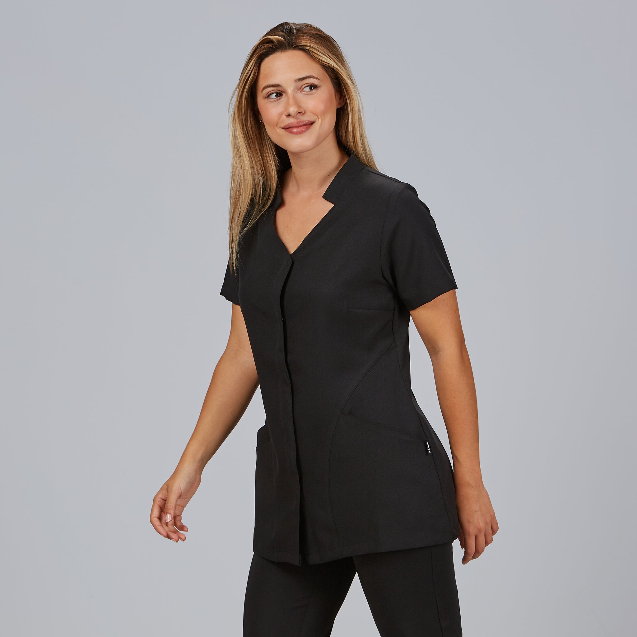 Gary's Adelfa blouse esthétique noire manches courtes