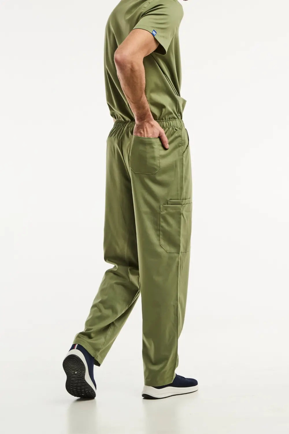 Aelin LUCA pantalon médical homme vert olive stretch