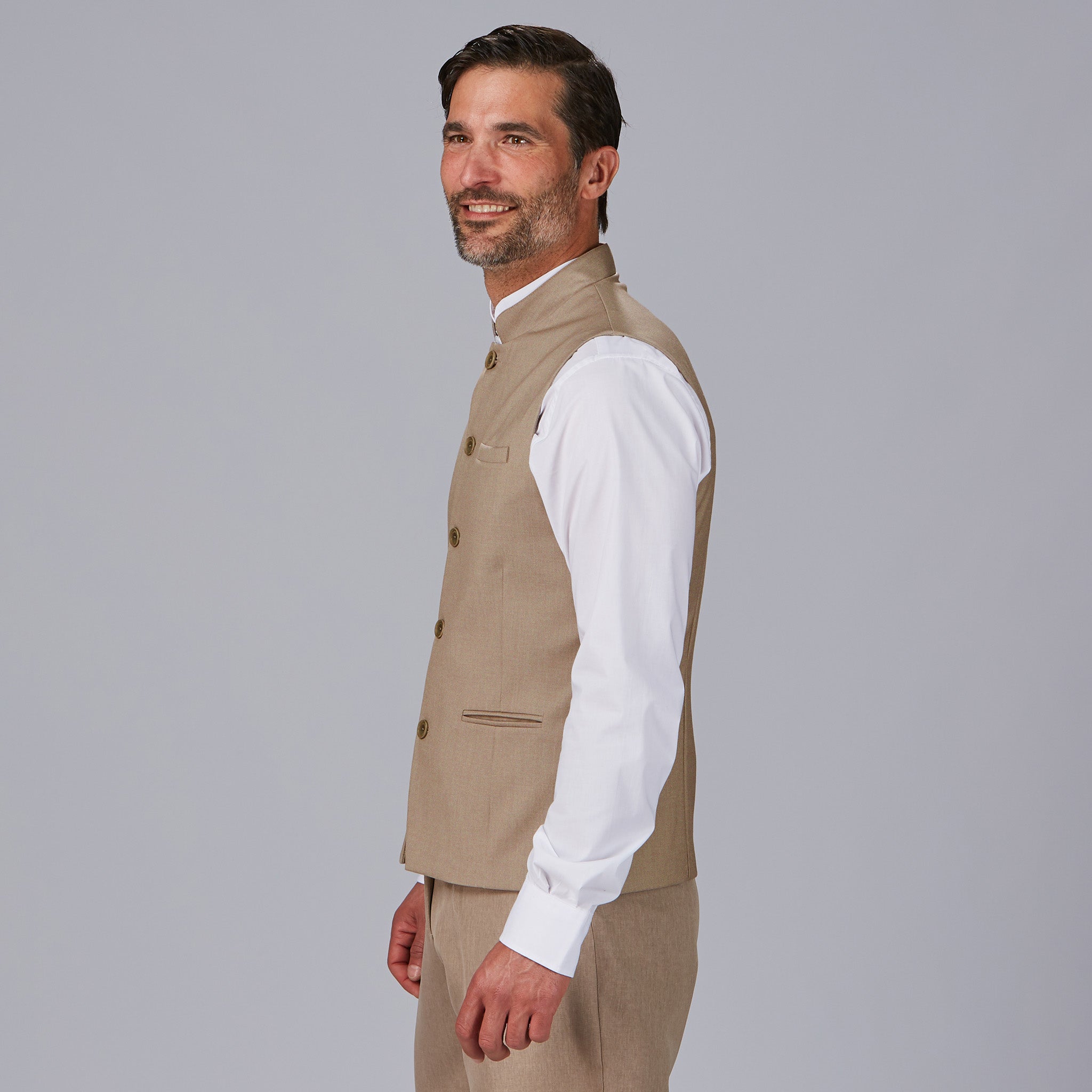 Gary's Vests Giron gilet serveur marine col mao stretch