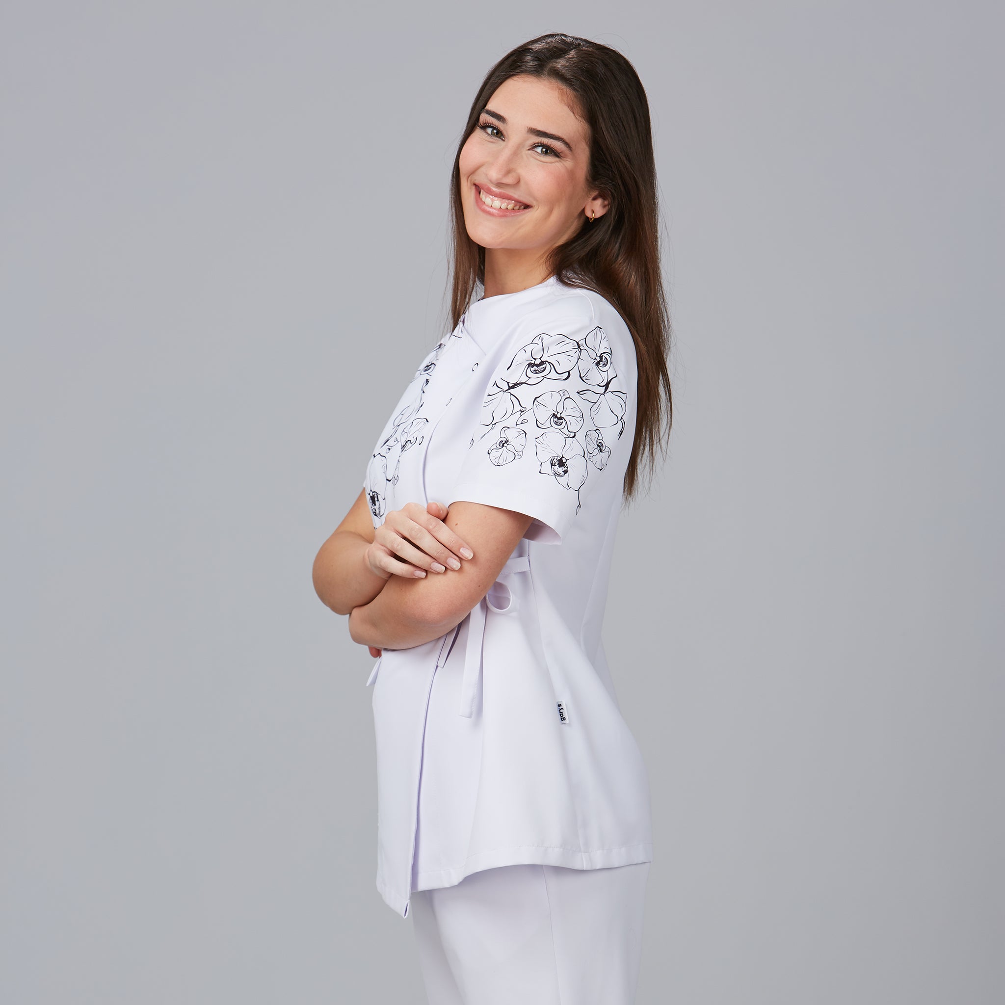 Gary's Shirts Alhelí blouse croisée femme blanche coiffure