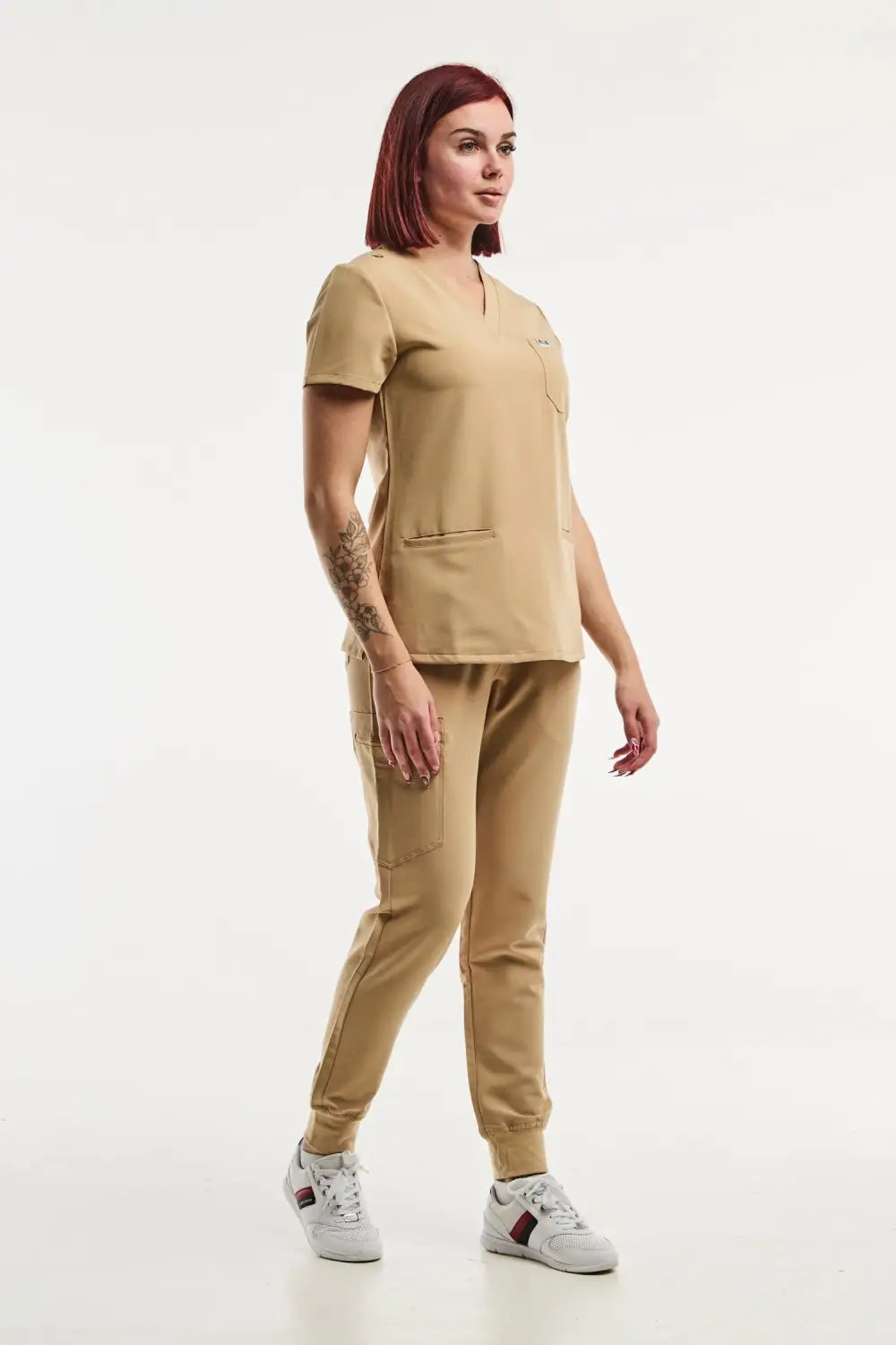 Aelin Paris Tenue médicale femme beige stretch 4 voies