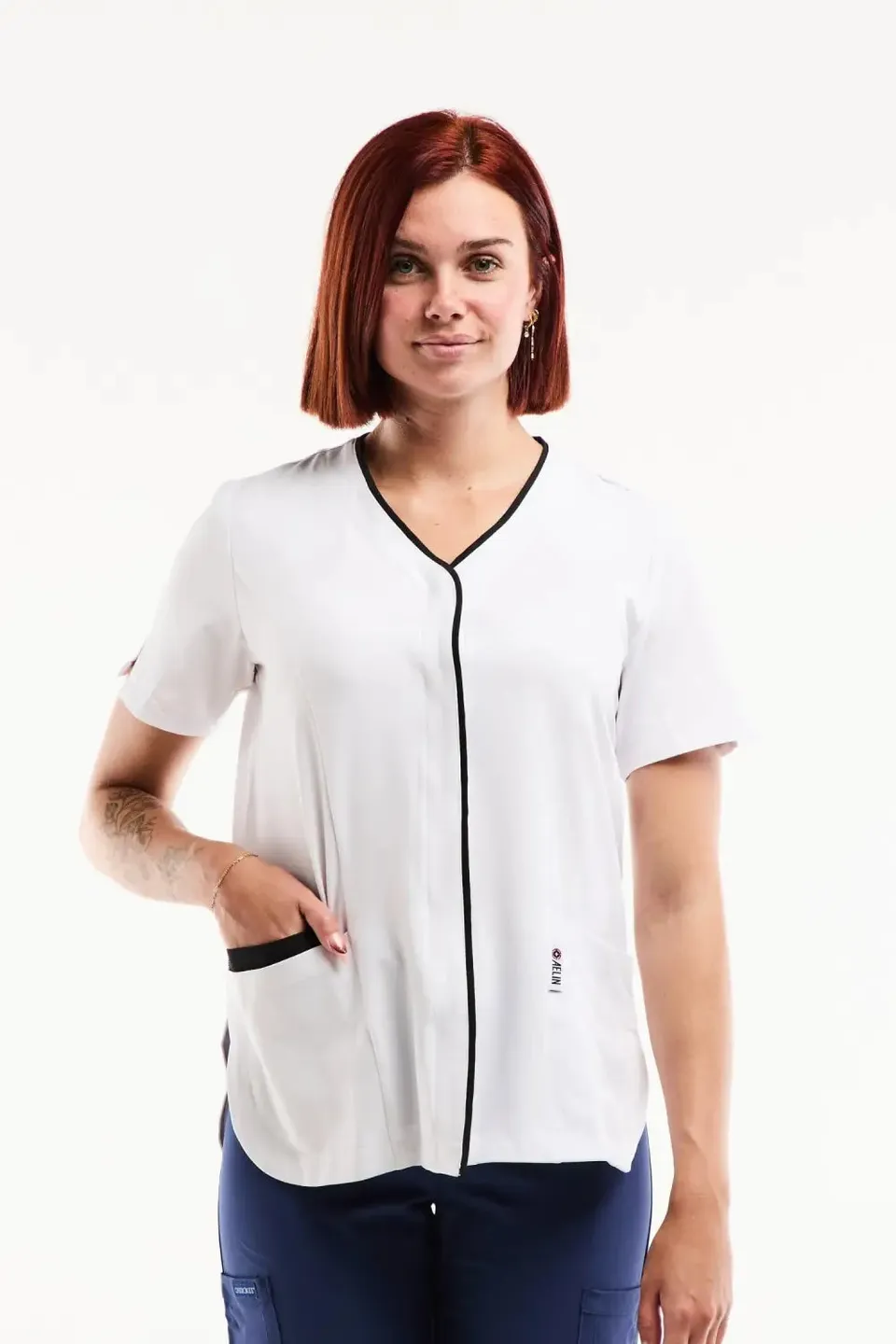 Aelin Serena blouse médicale femme blanc stretch