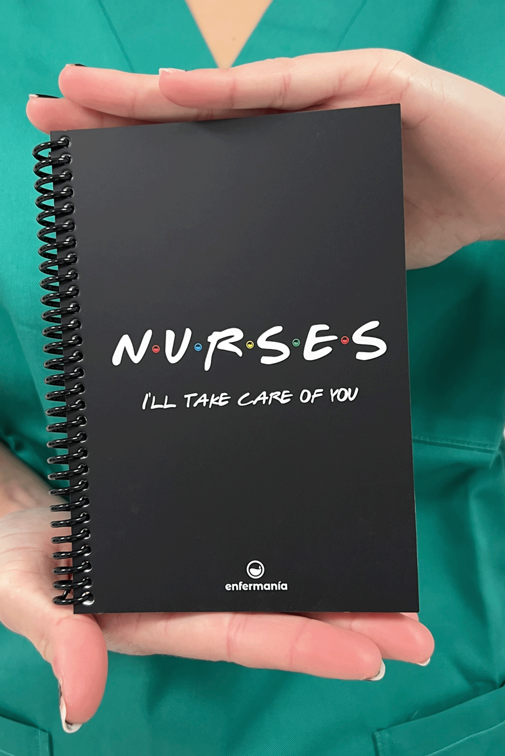Enfermania Papelería NURSES carnet A6 poche