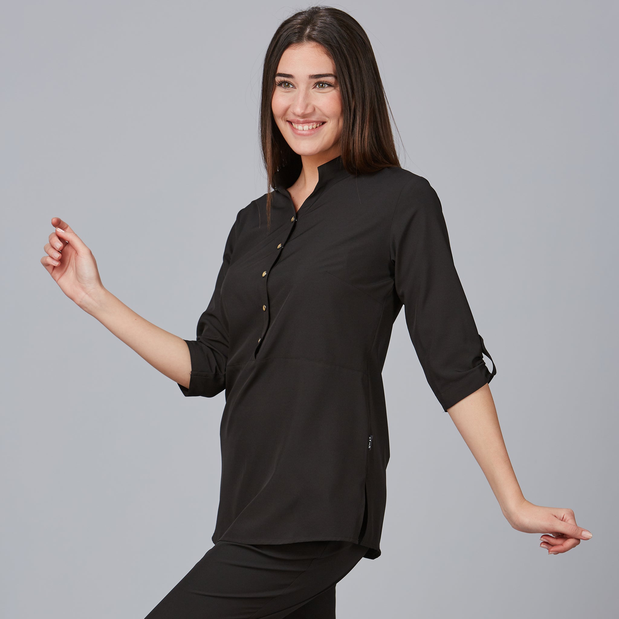 Gary's Vinca blouse travail femme col mao noir manches courtes