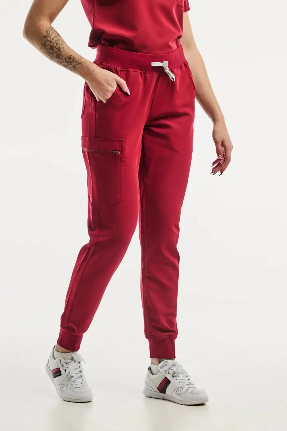 Aelin Paris pantalon médical femme rouge stretch