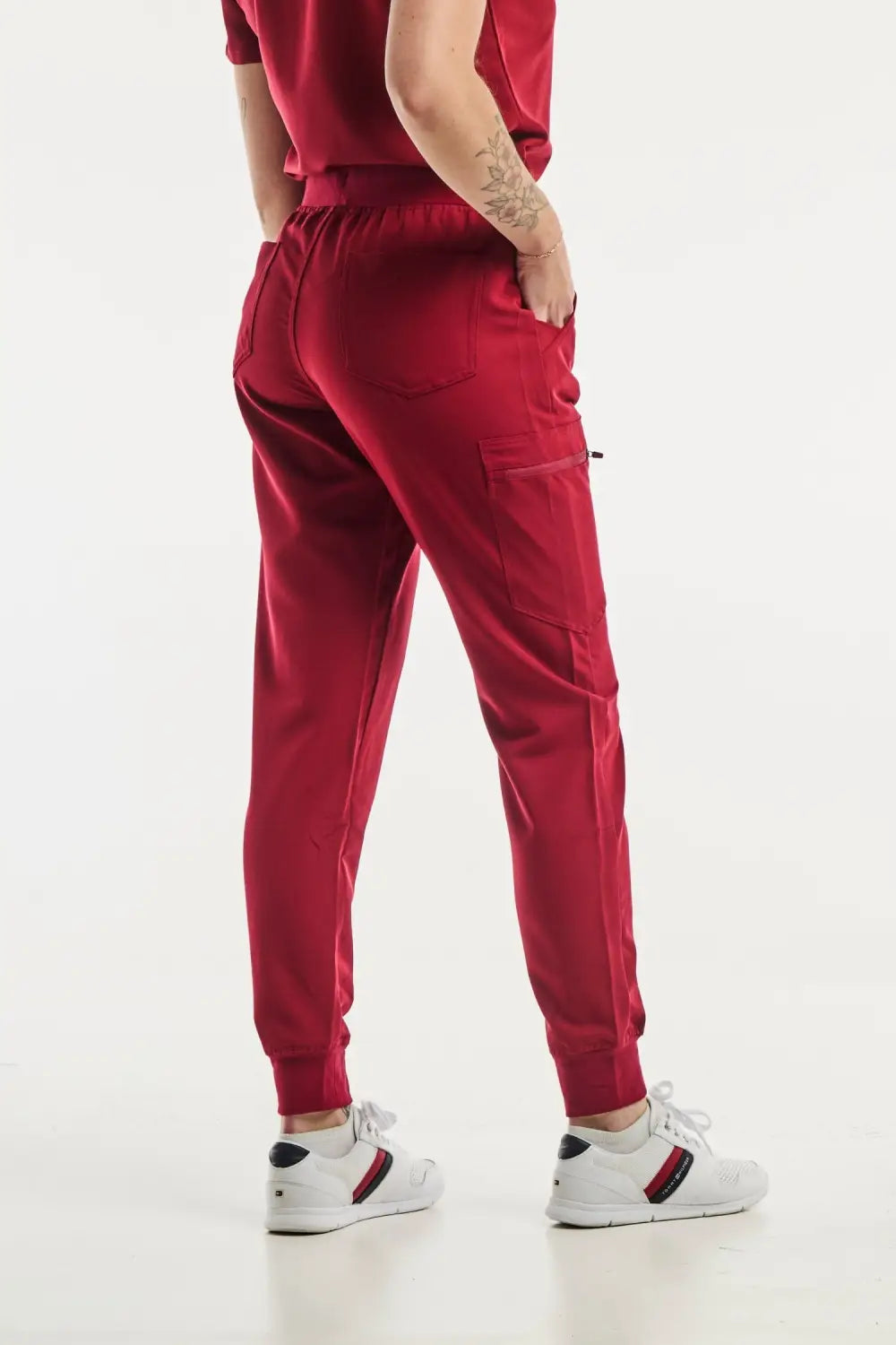 Aelin Paris pantalon médical femme rouge stretch
