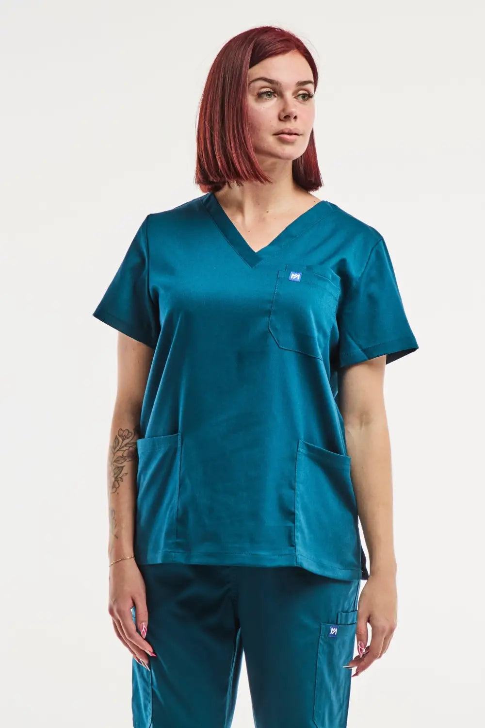 Aelin EMMA tunique médicale femme turquoise col V 4 poches