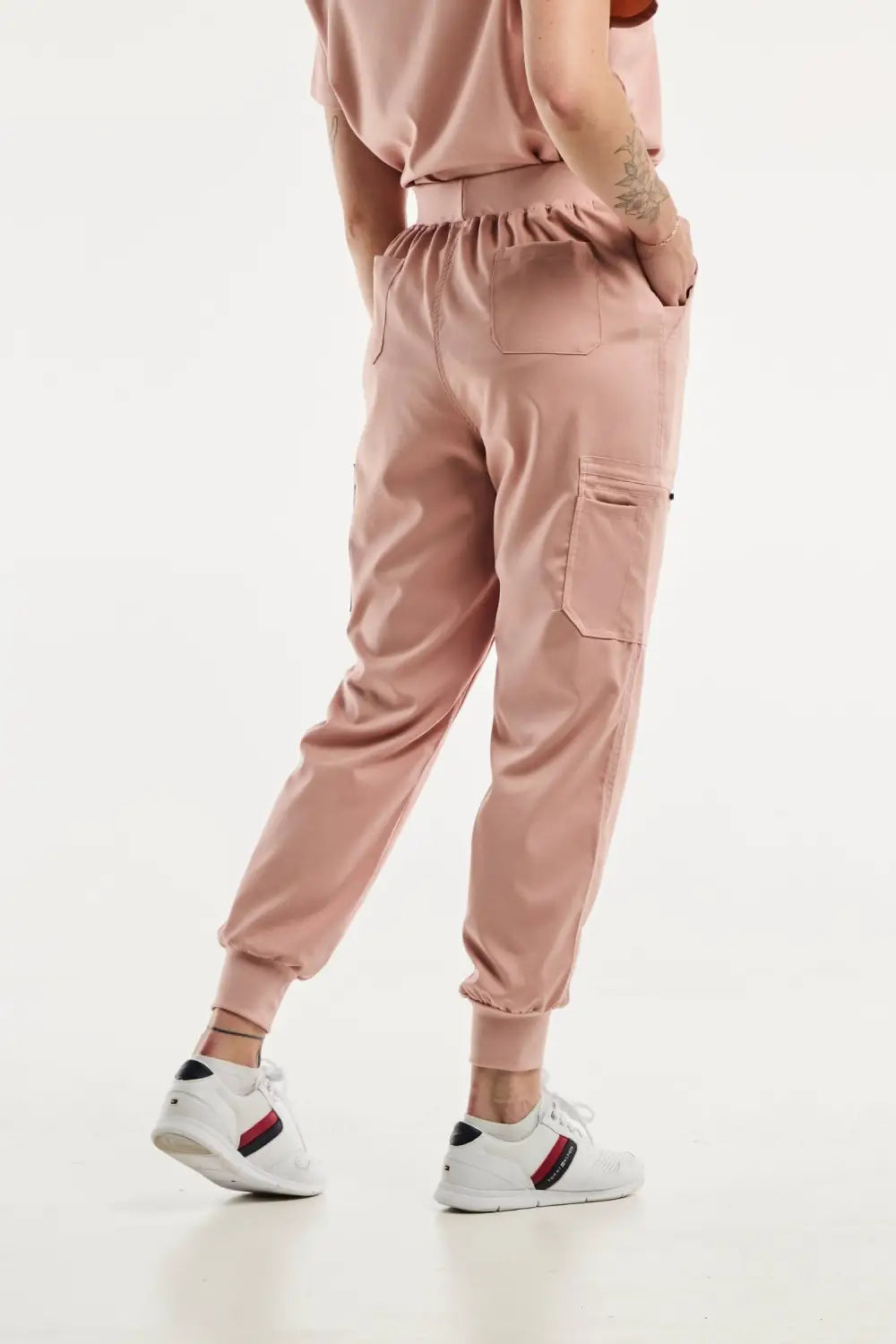 Aelin Emma jogger pantalon médical rose clair stretch