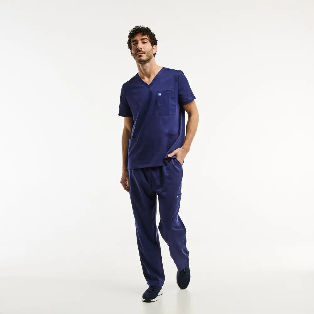 Aelin LUCA tenue médicale homme bleu marine pantalon classique