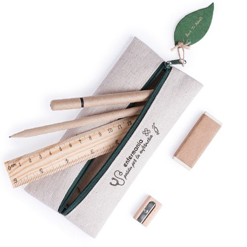 Enfermania Nature trousse zip 19 cm + kit papeterie