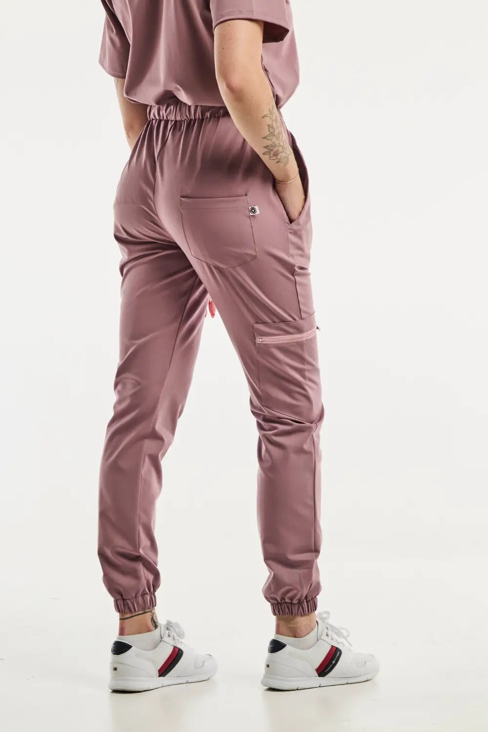 Aelin Slimfit New Rose pantalon médical stretch 3 poches
