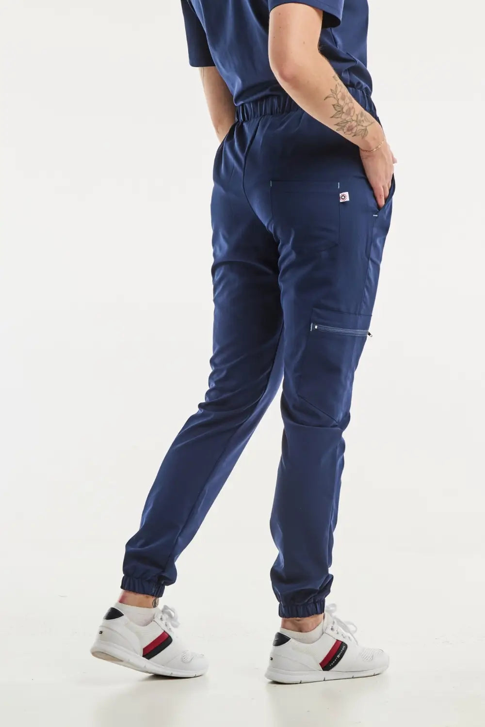 Aelin Slimfit NEW Tenue médicale bleu marine 6 poches