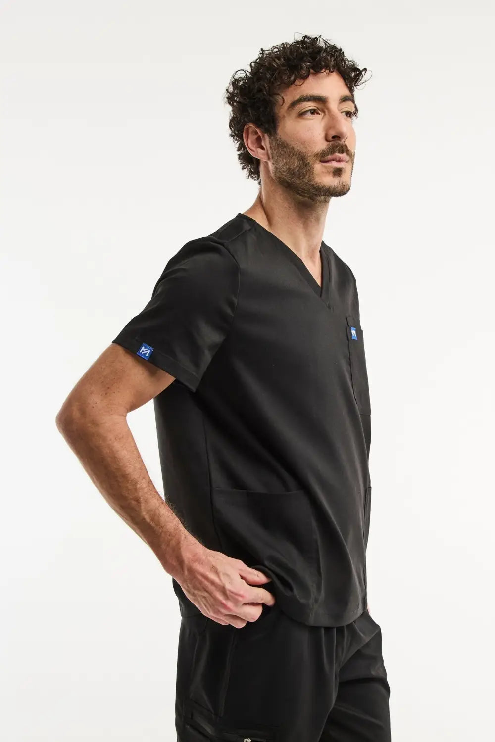 Aelin LUCA Jogger tenue médicale homme noir col V stretch