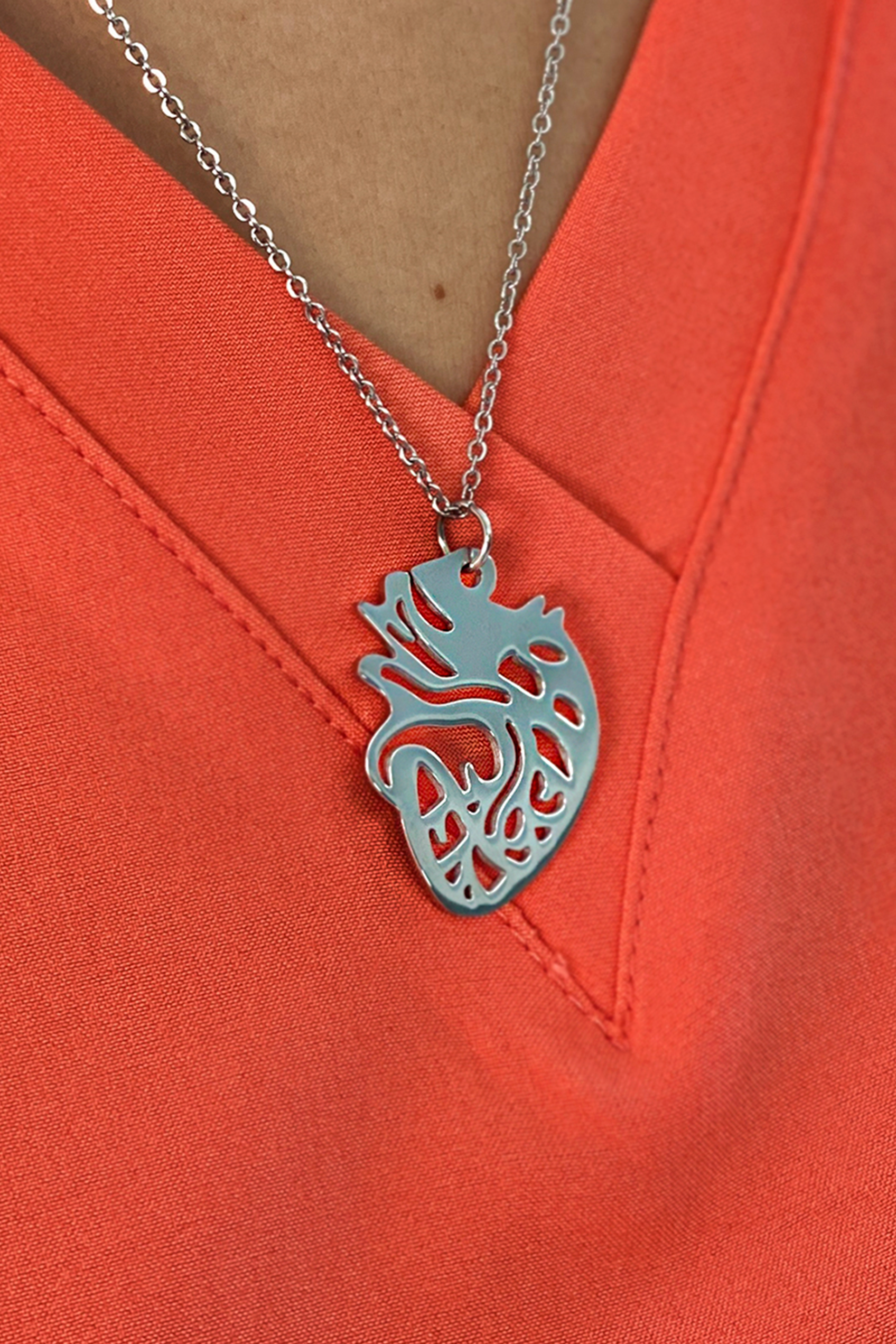 Enfermania Accesorios Silueta Corazon collier 47 cm